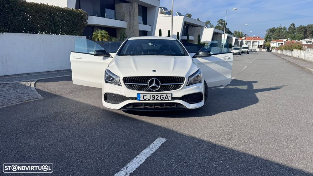 Mercedes-Benz CLA 180 AMG Line - 24