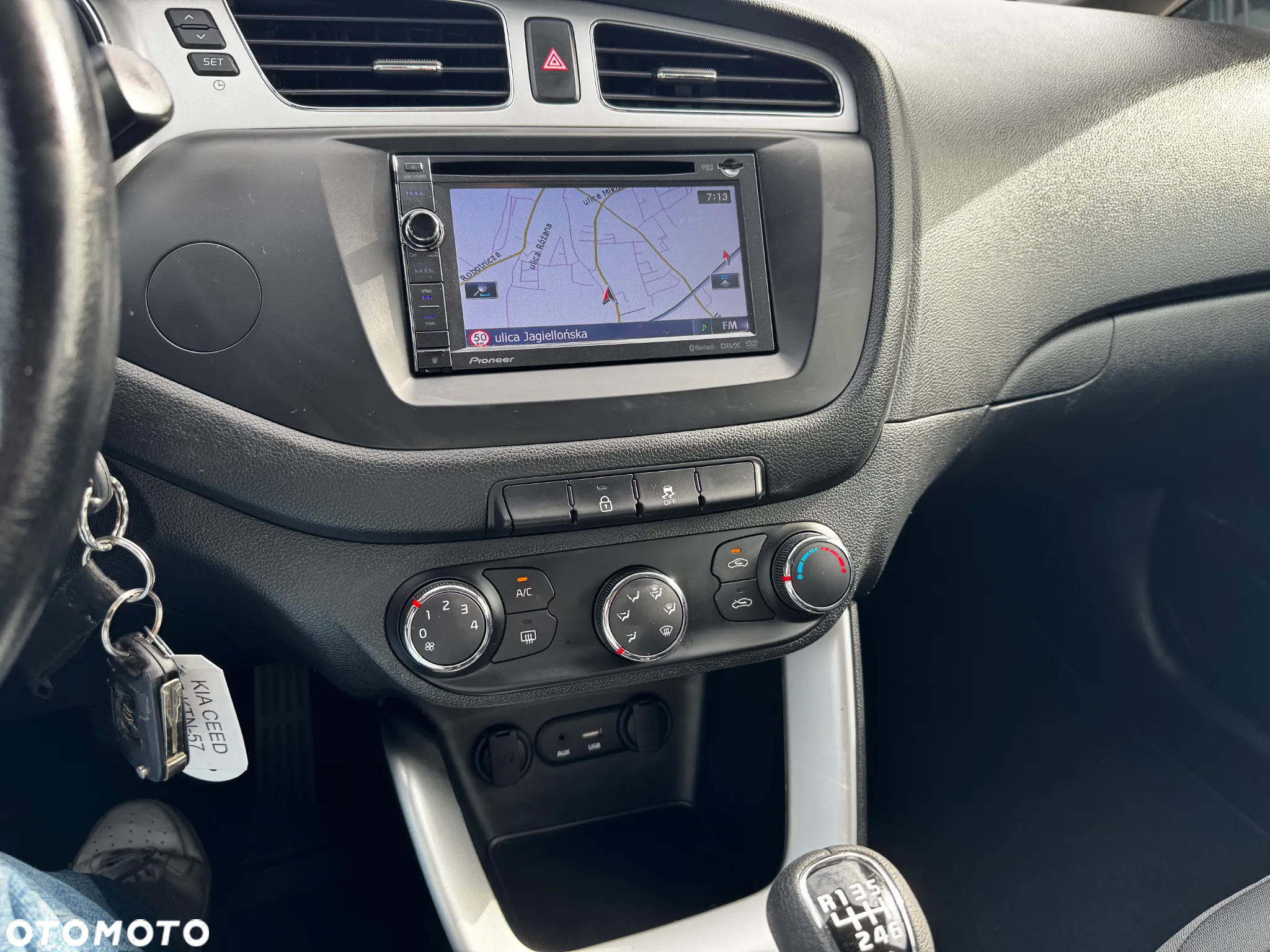Kia Ceed Cee'd 1.6 GDI M - 17