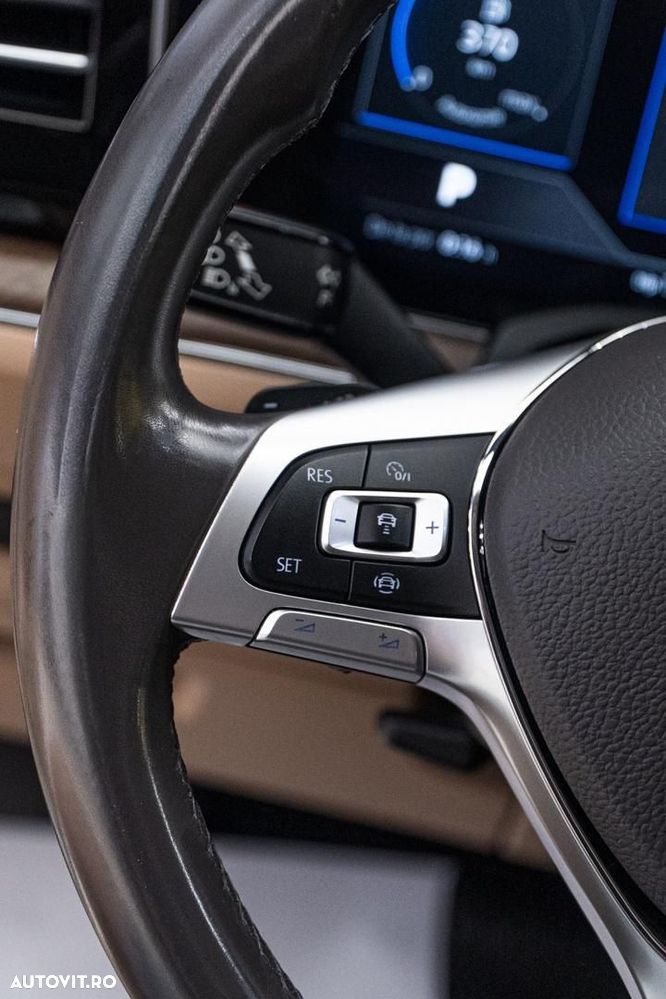 Volkswagen Touareg V6 TDI Elegance - 18