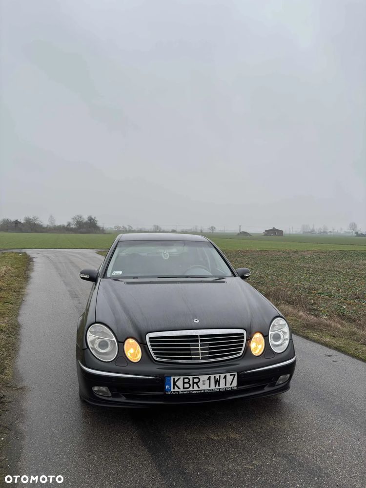 Mercedes-Benz Klasa E - 2