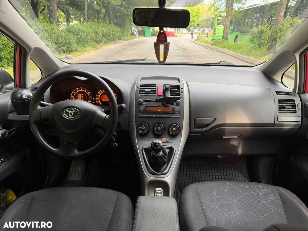Toyota Auris - 9