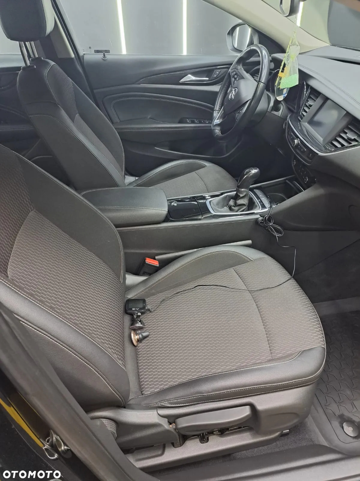 Opel Insignia 2.0 CDTI Active S&S - 9