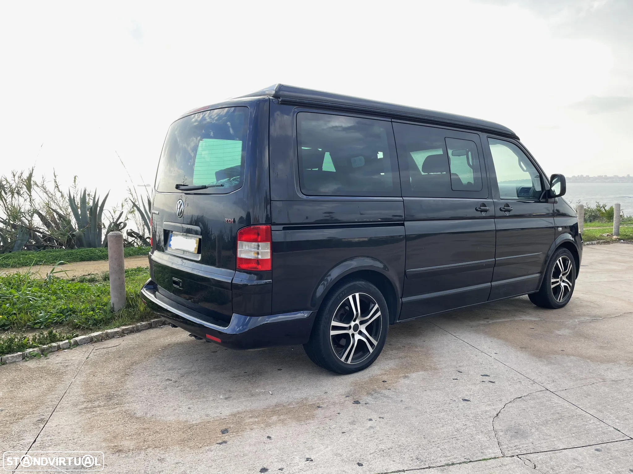 VW T5 Multivan (Campervan) - 22