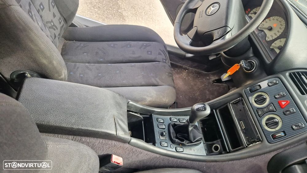 Mercedes-Benz CLK 200 Elegance - 16