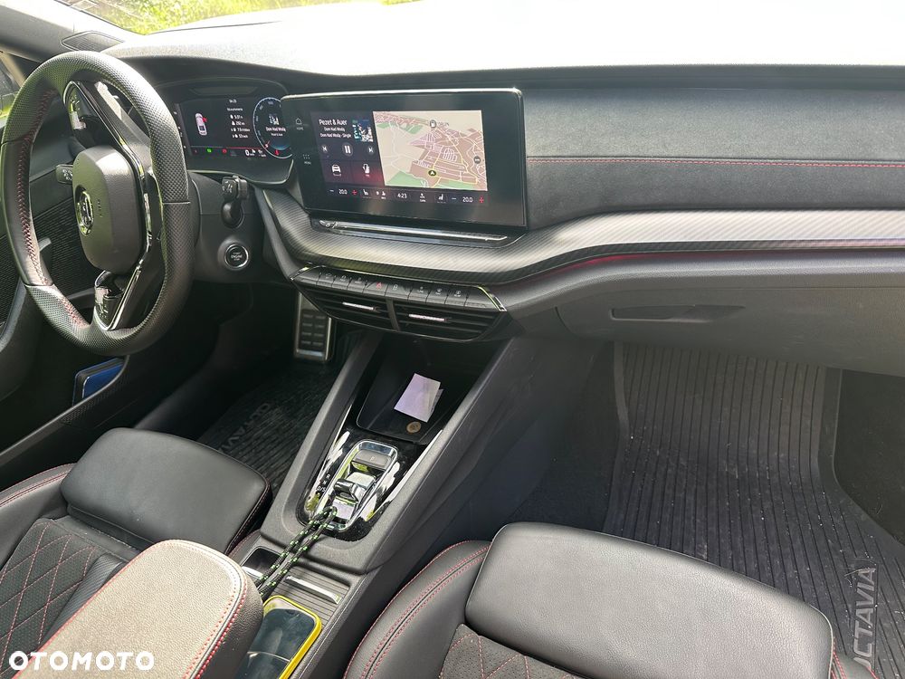 Skoda Octavia 2.0 TSI RS DSG - 5