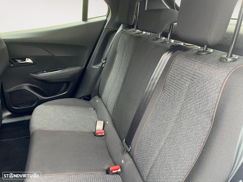 Peugeot 2008 1.2 PureTech Style - 13