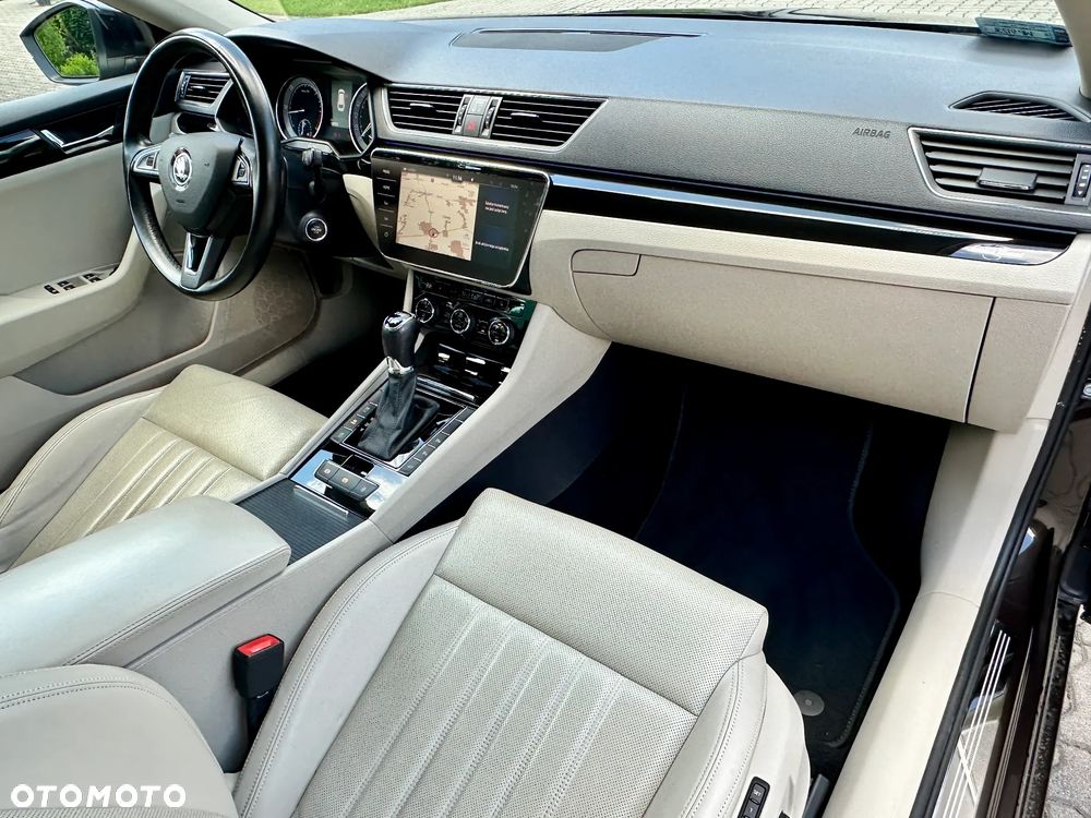 Skoda Superb 2.0 TDI SCR 4x4 L&K DSG - 5