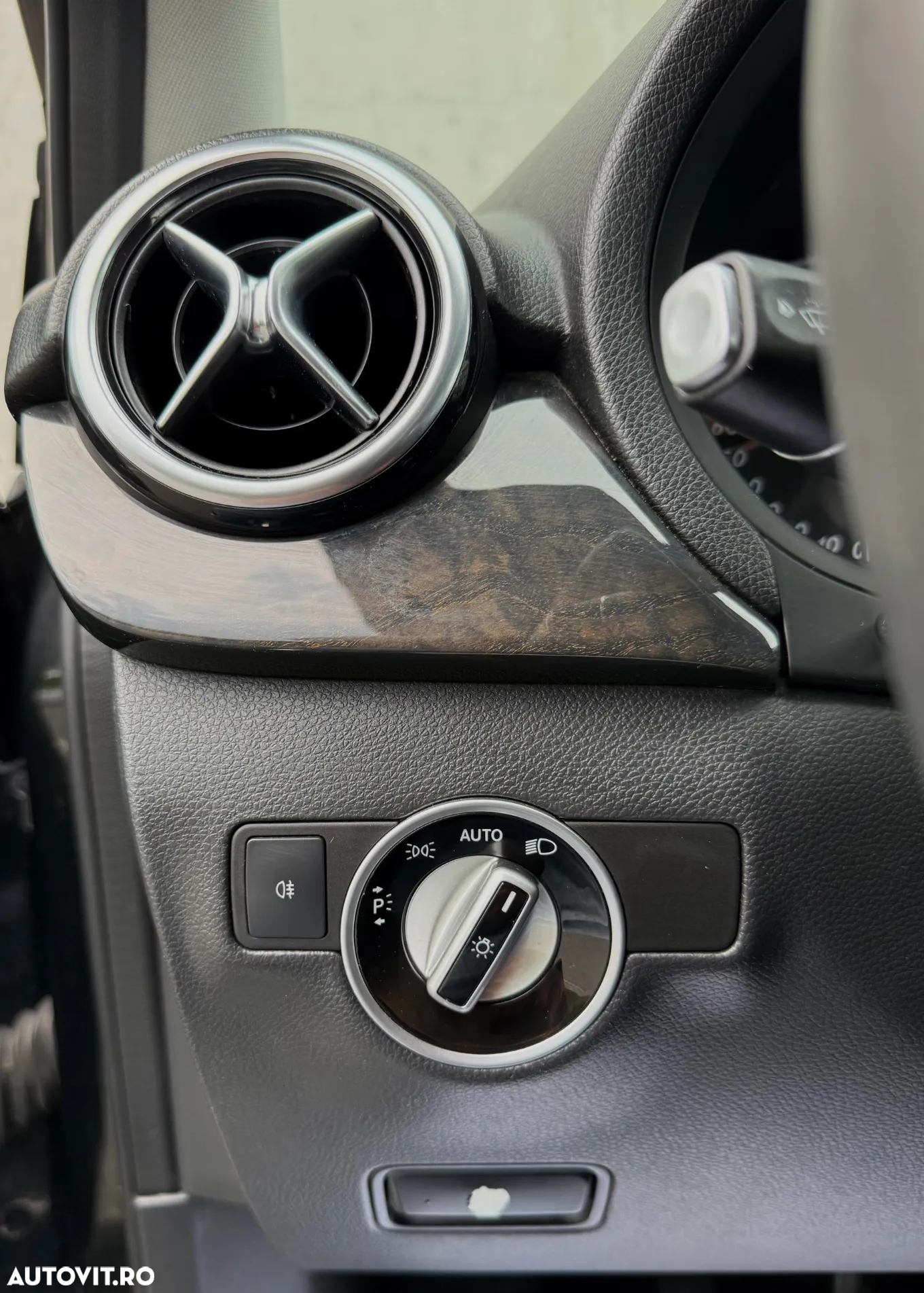 Mercedes-Benz B 180 CDI BlueEFFICIENCY - 25