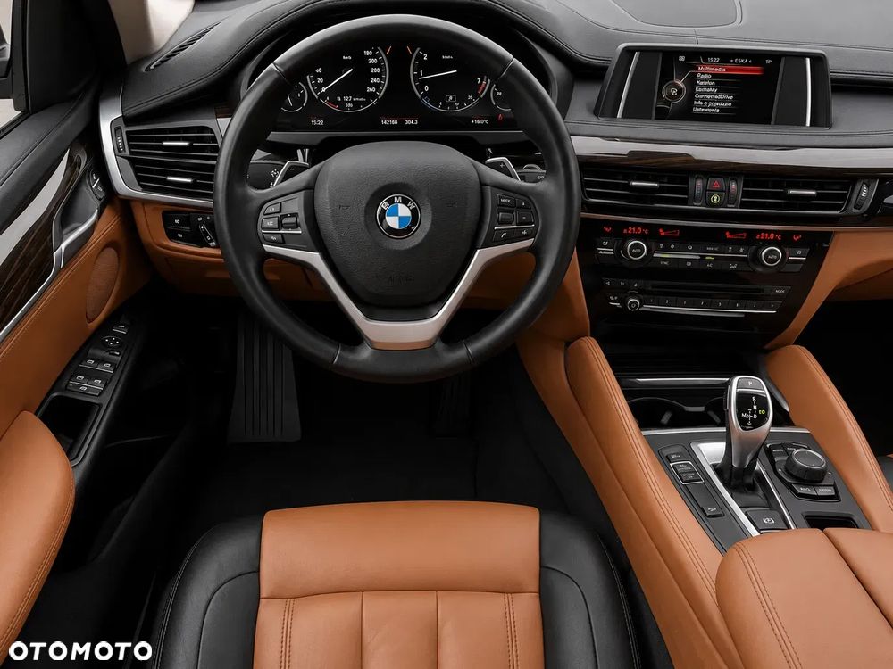 BMW X6 xDrive50i - 18