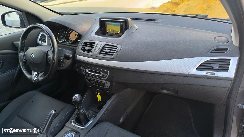 Renault Mégane Sport Tourer 1.5 dCi Dynamique SS - 11