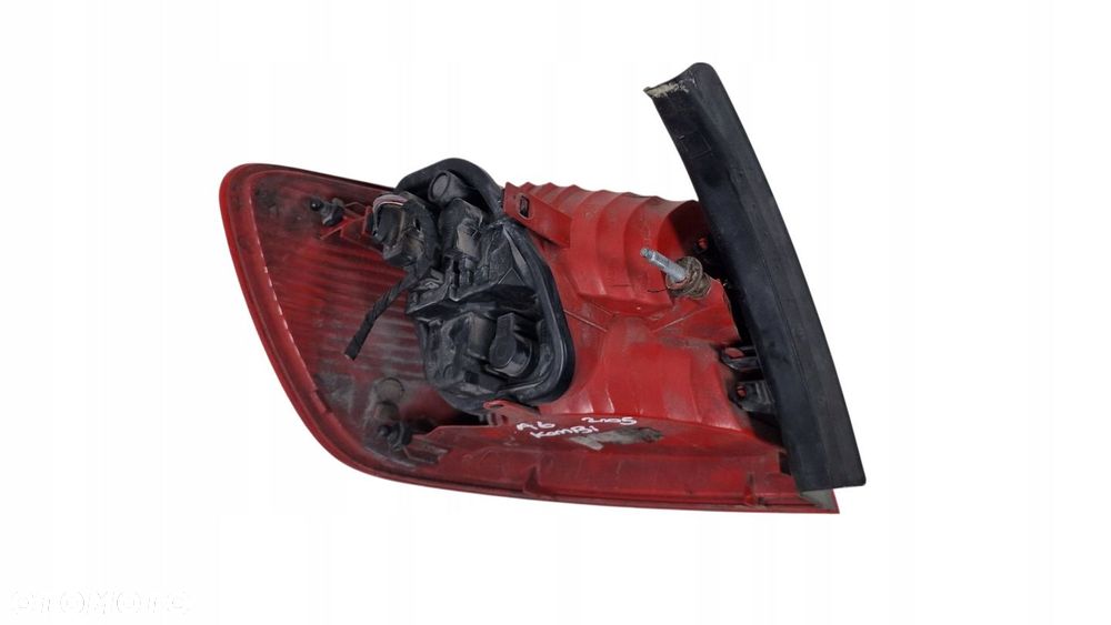 AUDI A6 C6 KOMBI 4F9 LAMPA TYLNIA PRAWA ŁADNA ORG. - 2
