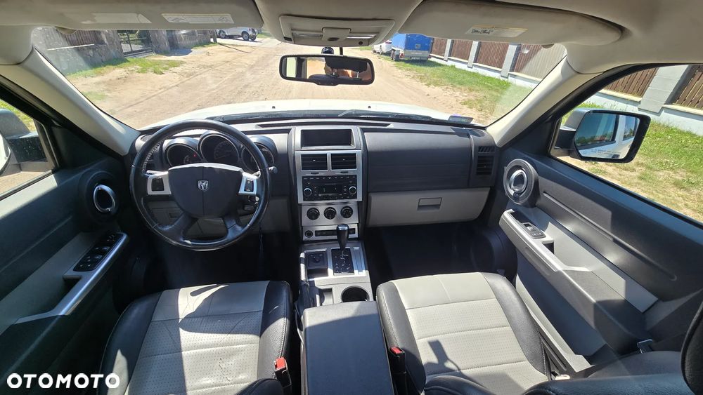 Dodge Nitro 2.8 CRD SE - 15