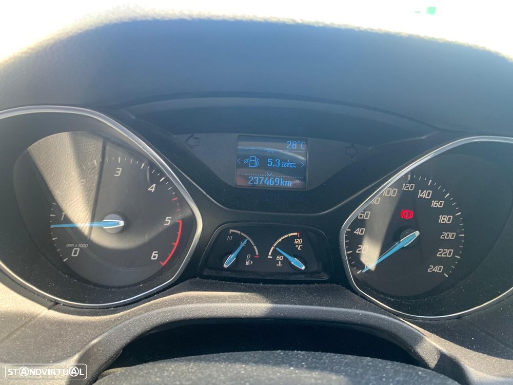 Ford Focus SW 1.6 TDCi Titanium - 3