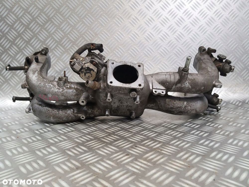 Kolektor ssący Subaru Impreza I GC 1992-2001 2,0 B 7523AA350 ORYGINAŁ - 2