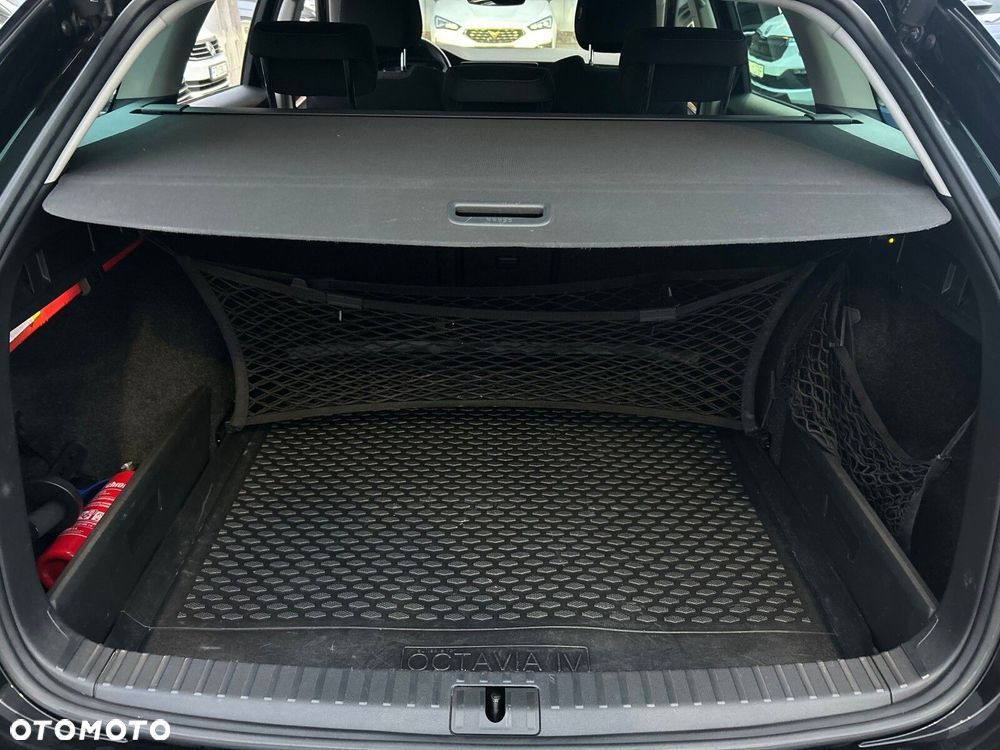 Skoda Octavia 2.0 TDI Style - 27