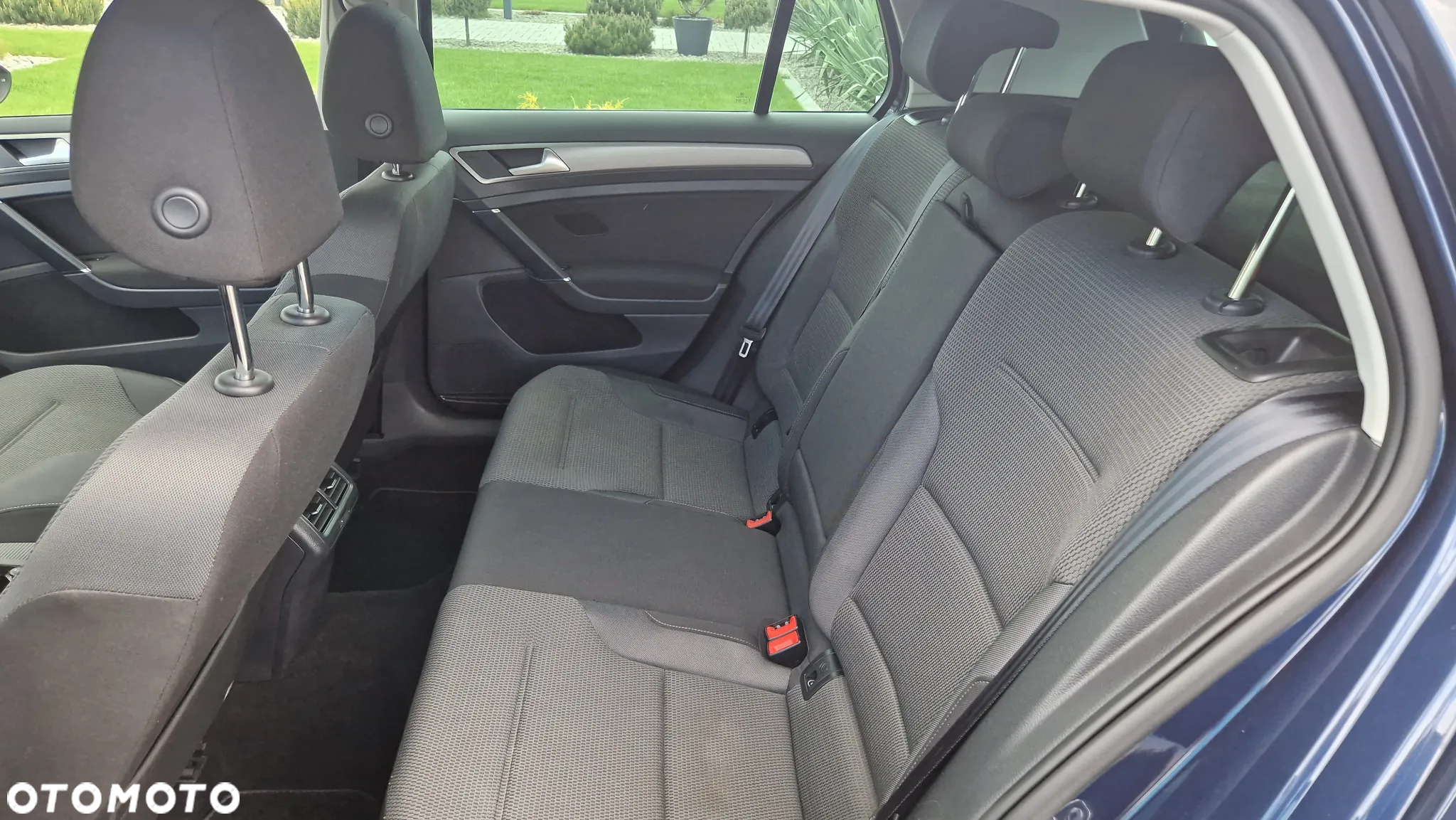 Volkswagen Golf VII 1.6 TDI BMT Comfortline - 18