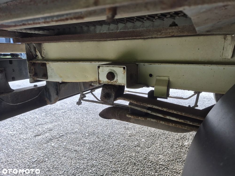 Volkswagen LT46 2.5TDi 109KM/ Skrzynia +kufer/ - 12