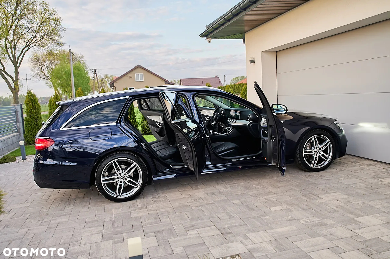 Mercedes-Benz Klasa E 220 d - 17