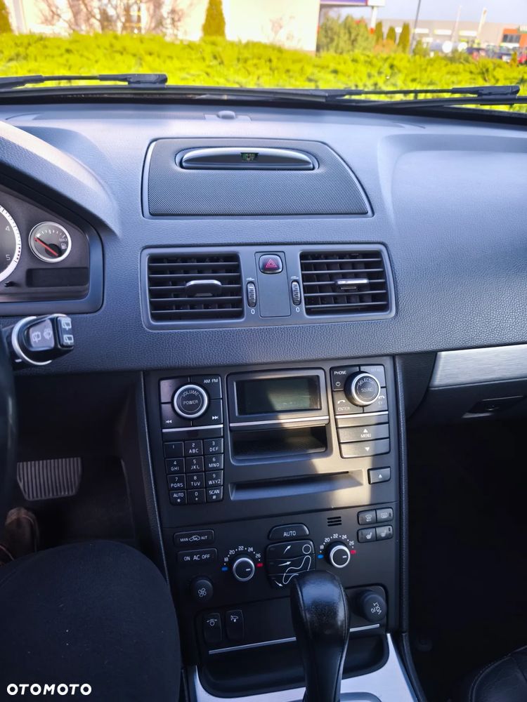 Volvo XC 90 D5 AWD Executive - 16