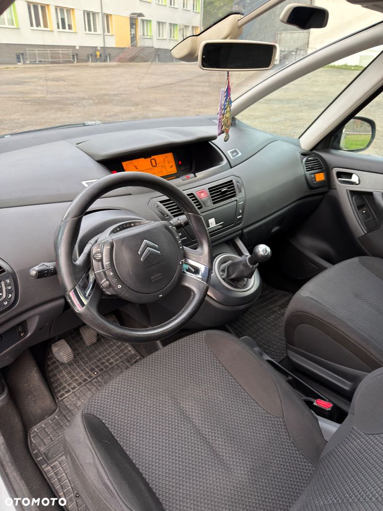 Citroën C4 Picasso 1.6 HDi Impress - 6
