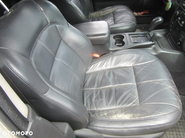 KANAPA FOTELE BOCZI SKÓRA Jeep Grand Cherokee WJ 2004 r. Wszystkie części