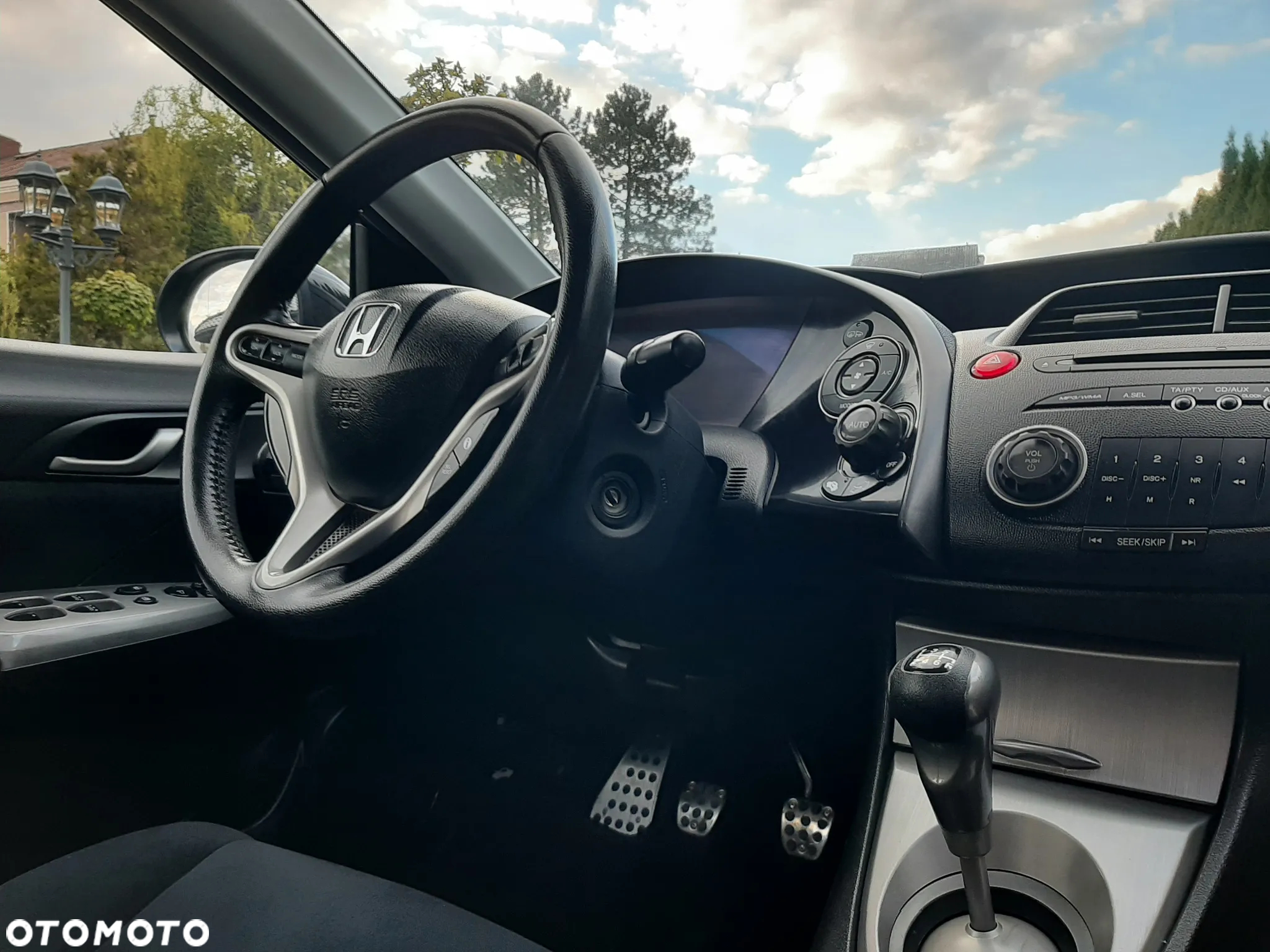 Honda Civic 1.8 Executive - 33