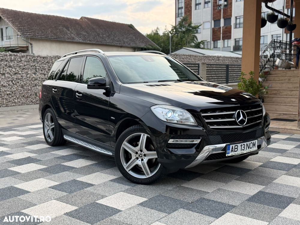 Mercedes-Benz ML 350 BlueTEC 4MATIC Aut - 2