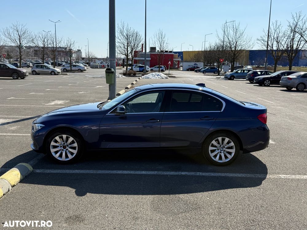 BMW Seria 3 330i xDrive AT Luxury Line - 17