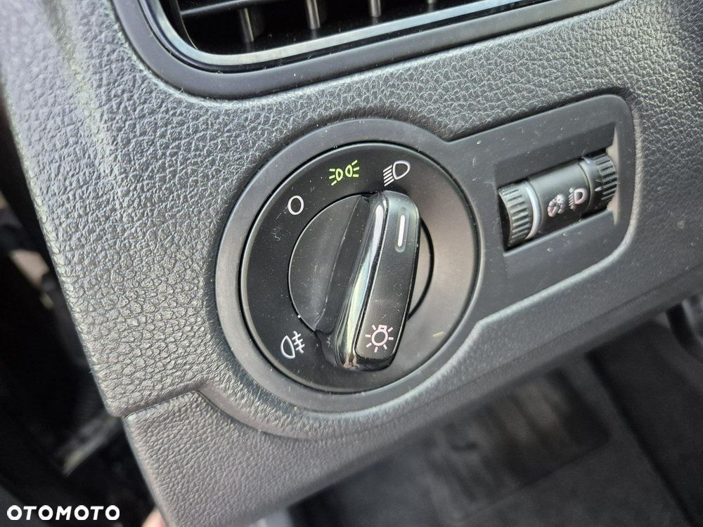 Volkswagen Polo - 17