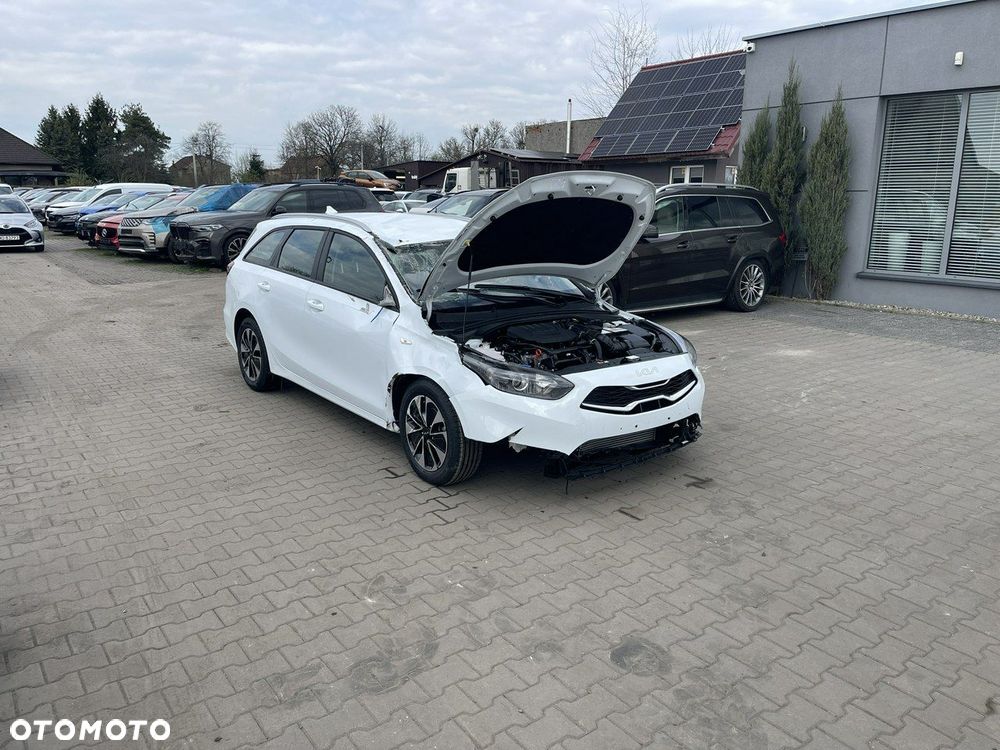 Kia Ceed 1.5 T-GDI DCT7 OPF Spirit - 7