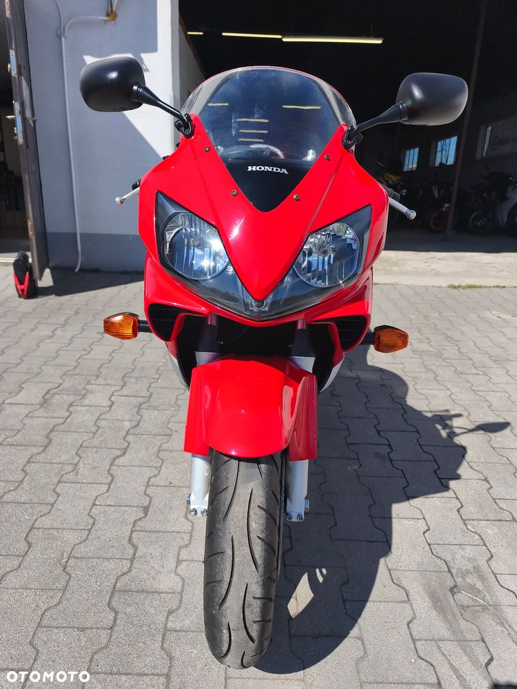 Honda CBR - 26