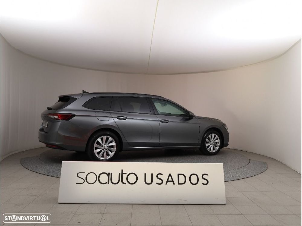 Skoda Superb Break 2.0 TDI DSG - 12