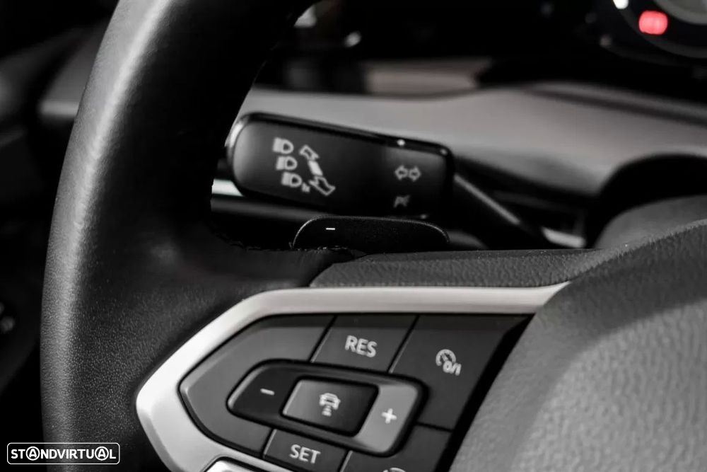 Volkswagen Golf 2.0 TDI Style DSG — fotografia 8