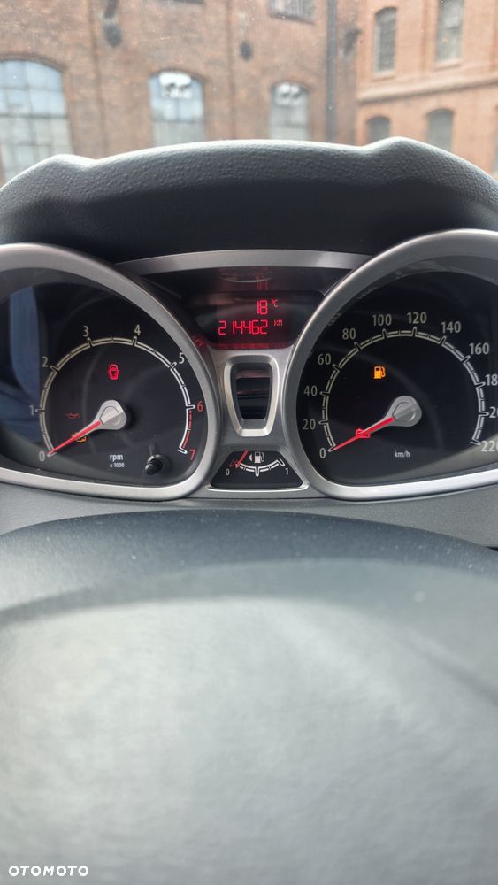 Ford Fiesta - 4