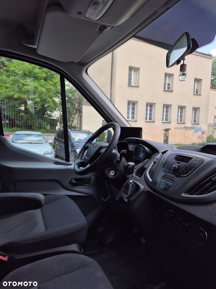 Ford Transit - 16