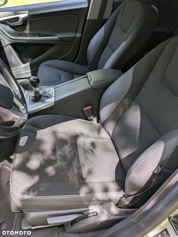 Volvo V60 D3 - 15