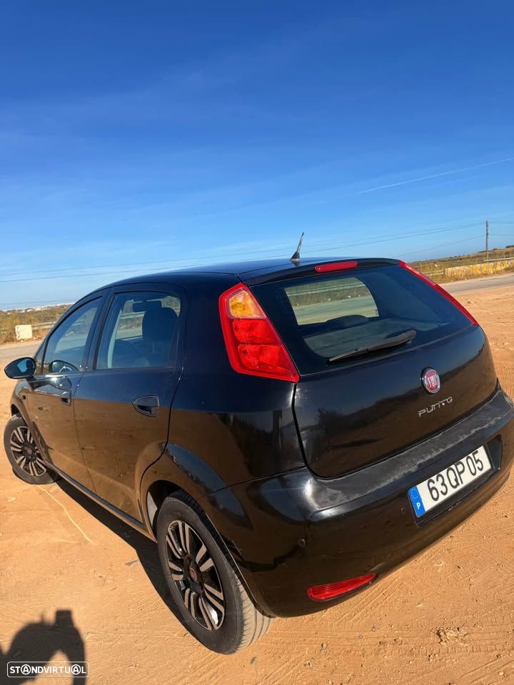 Fiat Punto 2015 photo 3