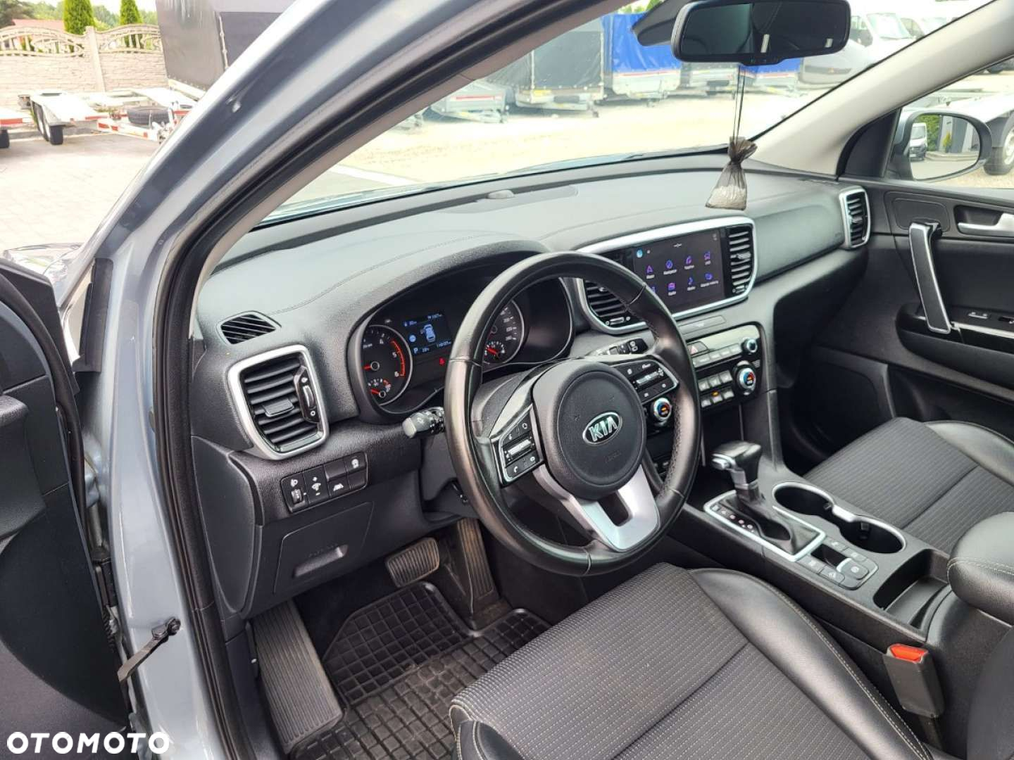 Kia Sportage - 16