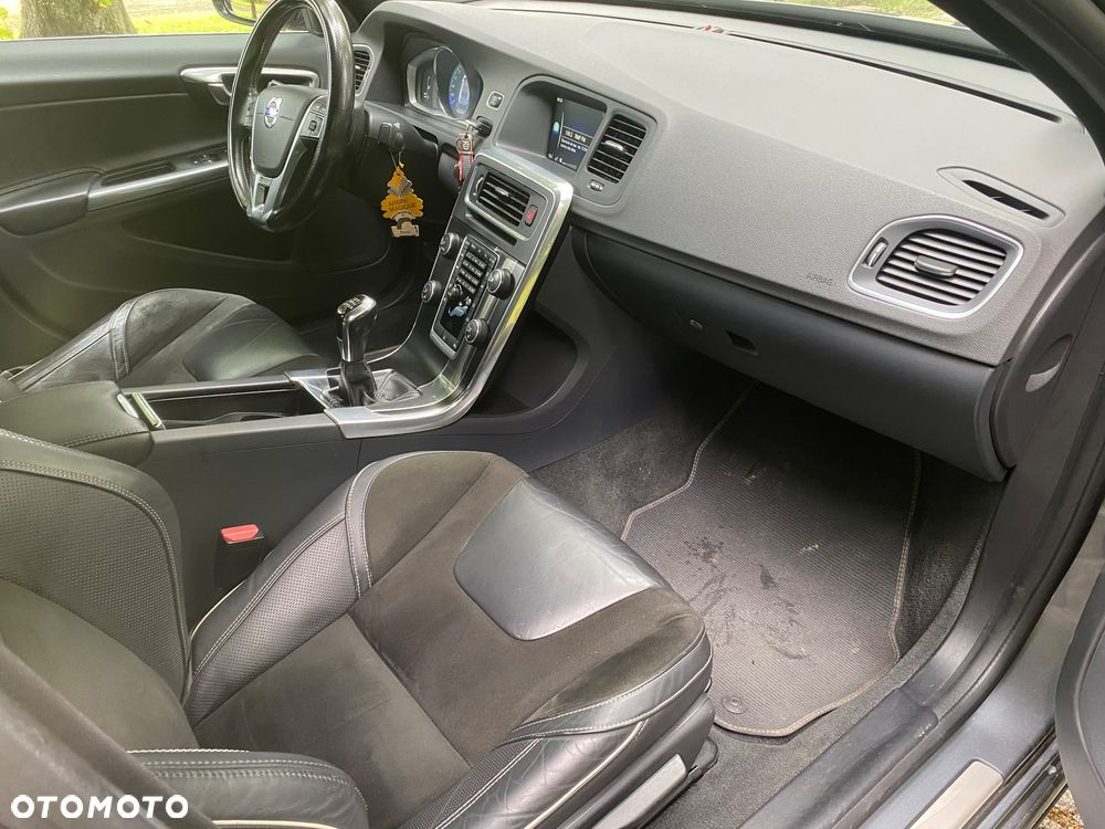 Volvo S60 D2 Drive-E R-Design Momentum - 20