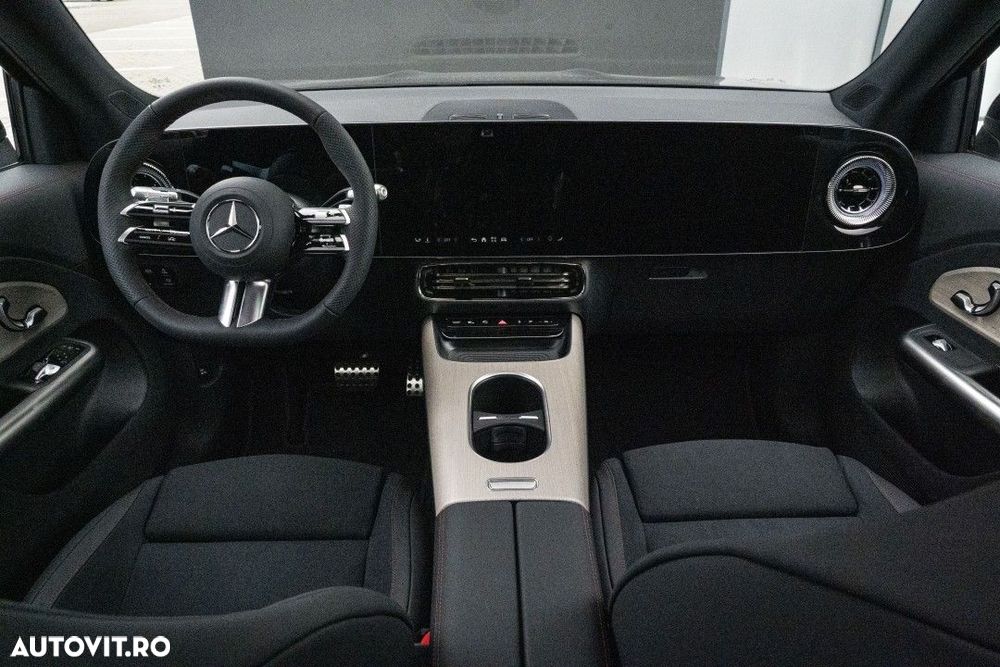Mercedes-Benz GLB - 6