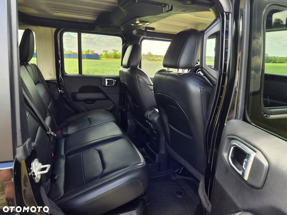 Jeep Wrangler Unlimited 2.0 Turbo PHEV 4xe Sahara - 15