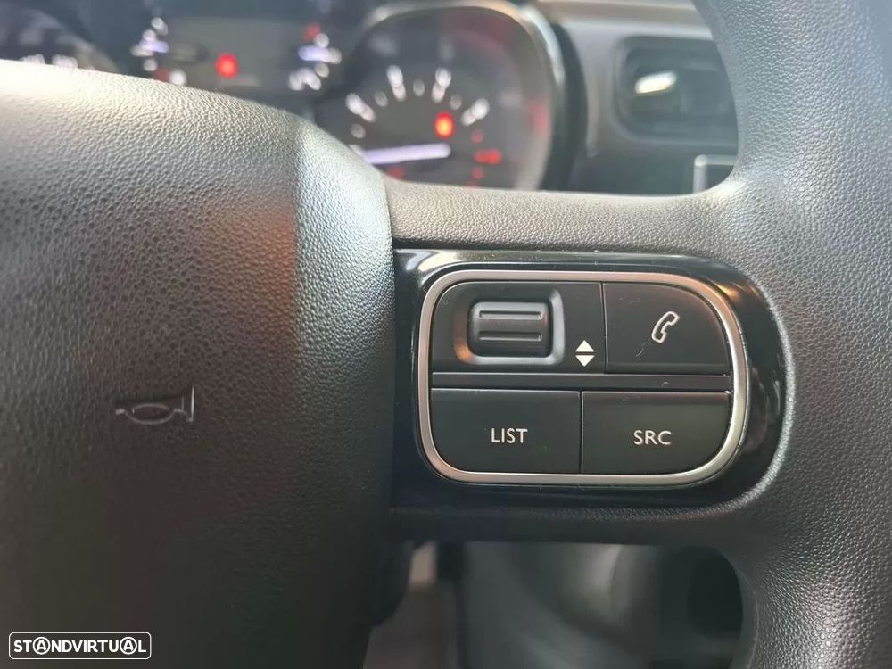 Citroën C3 1.2 PureTech Shine - 29