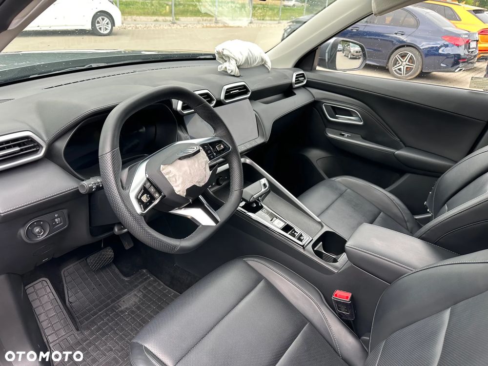 MG ZS - 13