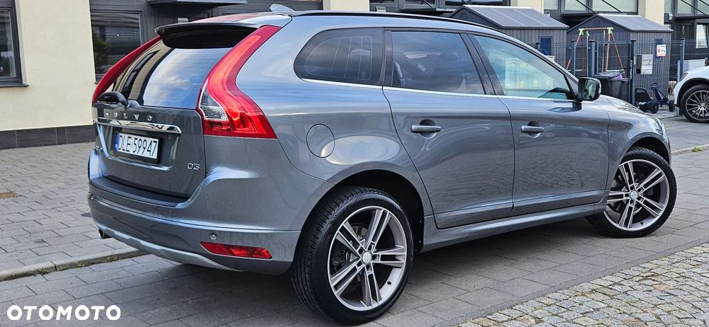 Volvo XC 60 D3 Geartronic Momentum - 35