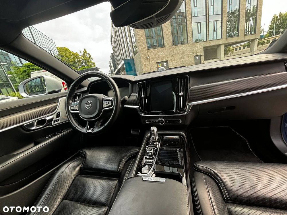 Volvo S90 - 16