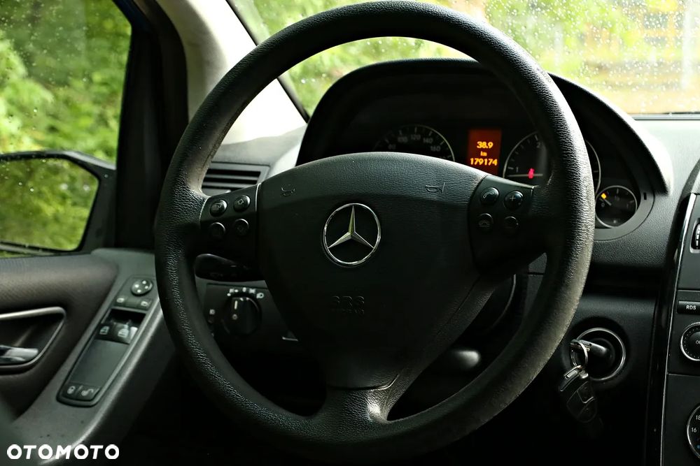 Mercedes-Benz Klasa A 180 CDI - 33