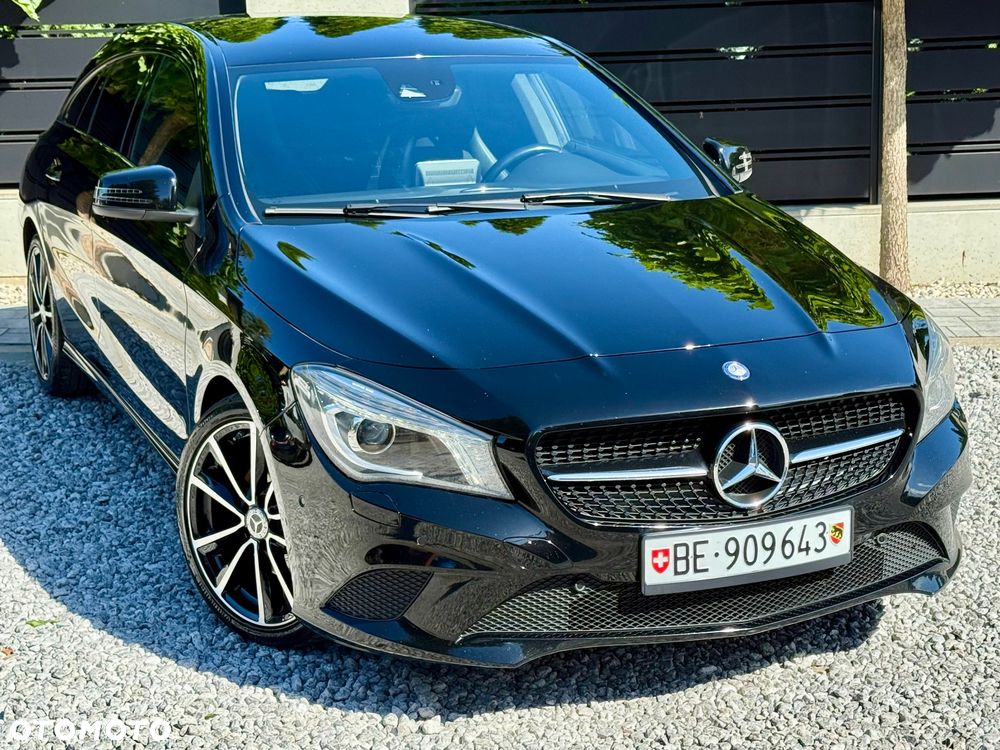 Mercedes-Benz CLA 180 7G-DCT UrbanStyle Edition - 5