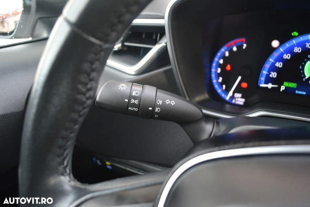 Toyota Corolla 1.8 HSD Dynamic - 15