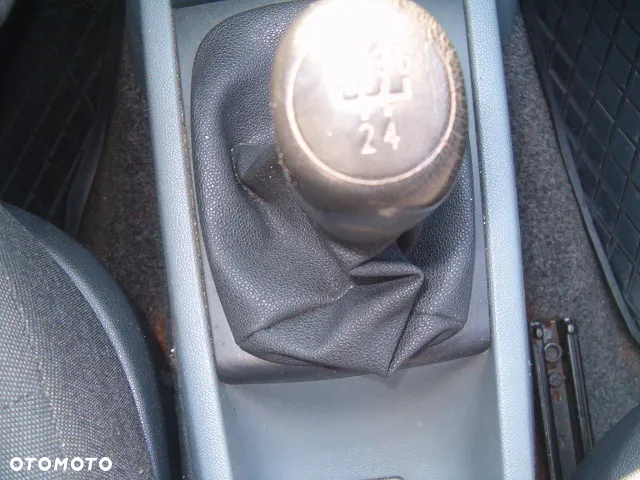 Skoda Fabia - 22