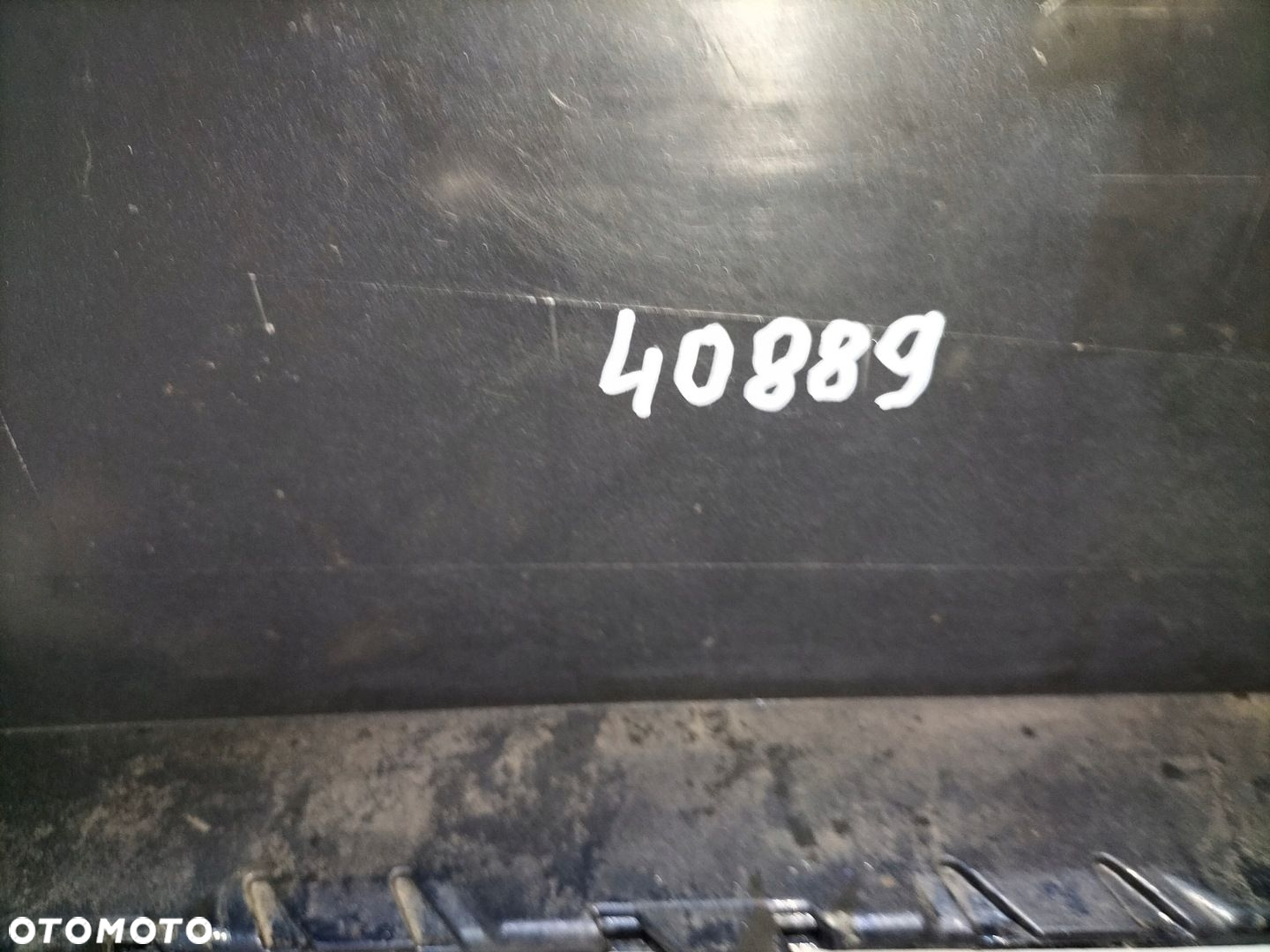 Zderzak przedni przód VW PASSAT B8 14-19 HIGLINE - 12